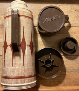 Vintage Stanley Thermos Aladdin A-944C Quart Cup W/Box