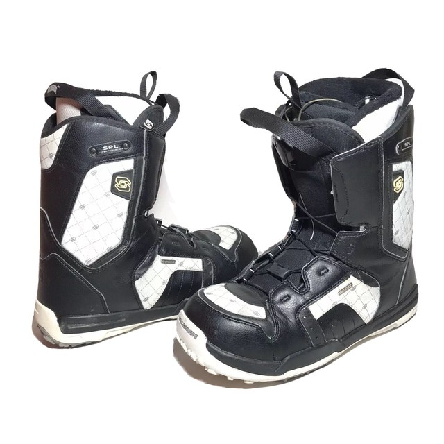 salomon solace snowboard boots