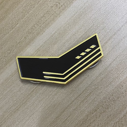 For Discovery 4 Captain Collar Rank Magnet Badge Starfleet 32nd Brooches Pin New - Picture 3 of 12