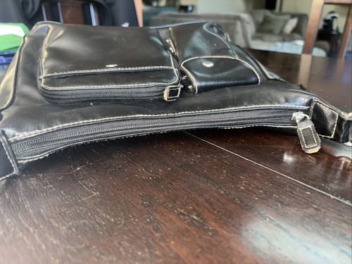 Bolso de Hombro M/L Negro Cartera Cremallera Informal Usado en Excelente Condición Muchos Bolsillos Cierre Seguro - Imagen 12 de 12