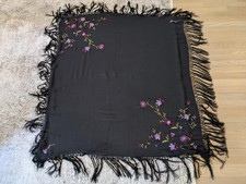 Vntg Black Silk-Blend Embroidered Floral Shawl W/Hand-Knotted Fringe Small Flaw