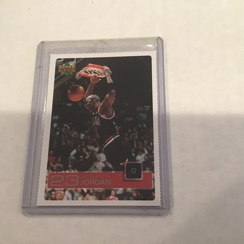 SP 💥 Michael Jordan 🔥 2003 Upper Deck Magazine Cards #UD8 Perforated