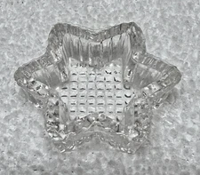 Vintage Glass Star Shaped Clear Open Salt Dip 1 3/4 W x 1/2 T Fluted Edge