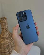 Apple iPhone 15 Pro - 256 GB - Blue Titanium Unlocked 