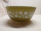 Vintage 2 1/2 qt. PYREX Spring Blossom Crazy Daisy 403 Mixing Bowl