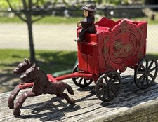 VINTAGE Cast Iron Horse Drawn Red Lion Circus Wagon With Driver