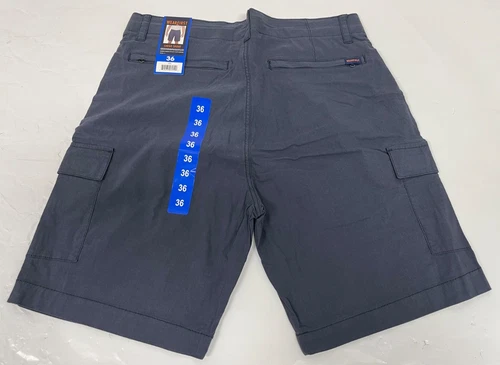 WearFirst Men’s BLUE Classic Fit Stretch Waist Cargo Shorts NWT Choose Your Size