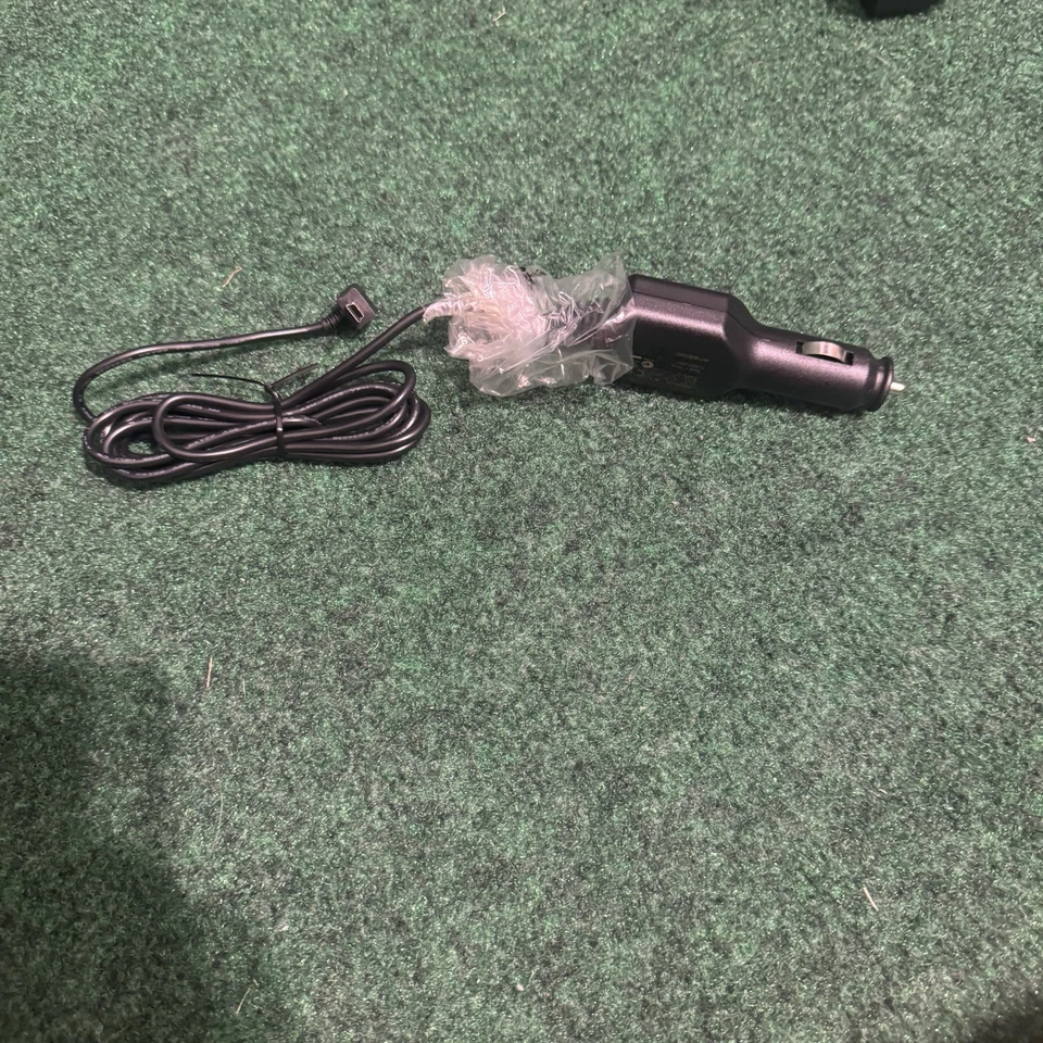 Garmin Drive 50LM 5” GPS Navigator w/ Accessories Case Mounts Tested Bundle - Image 2 of 4