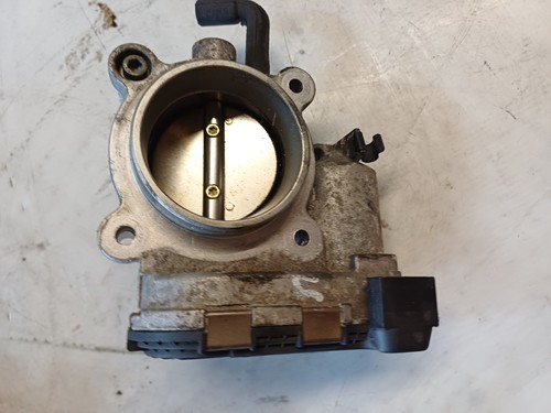 9SL* Mercedes Benz R170 W202 W208 Drossel Klappe Drosselklappe A1111410325