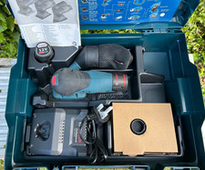 Bosch GSS 12V-13 Li-Ion CoolPack Cordless Sander + 2x 2.0Ah Battery + Charger