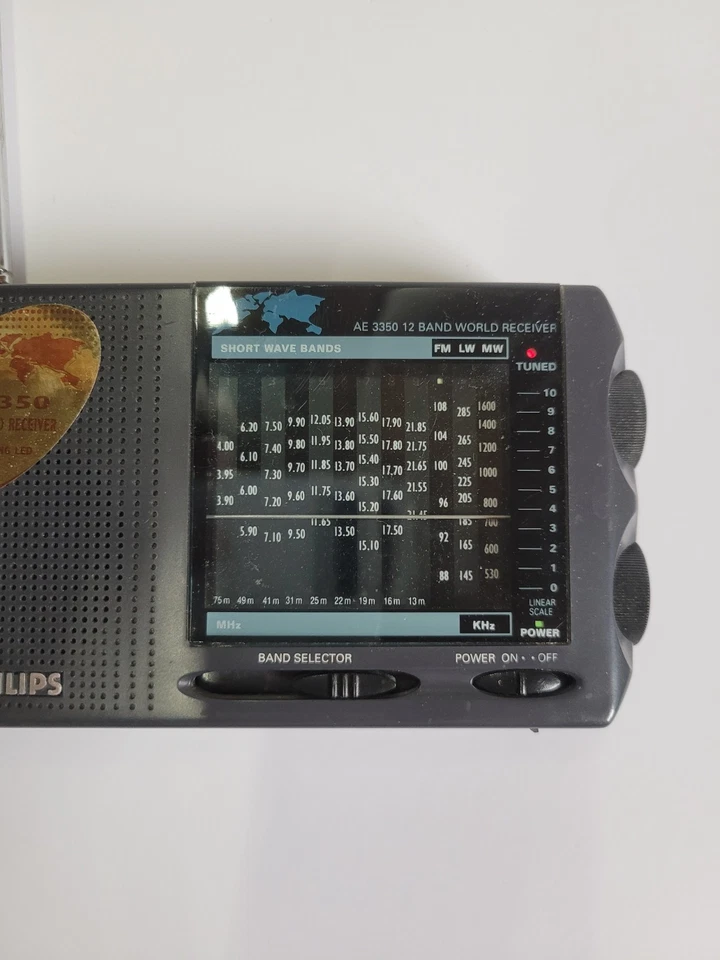 Altes Philips Radio, AE3350, 12 Band World Receiver, - Bild 3 von 4