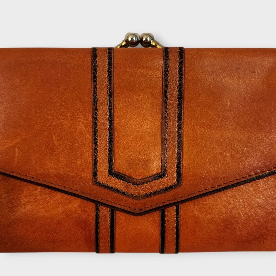 VTG PRINCESS GARDNER FULL GRAIN COWHIDE LEATHER CHESTNUT BROWN WALLET KISSLOCK - Image 2 of 4