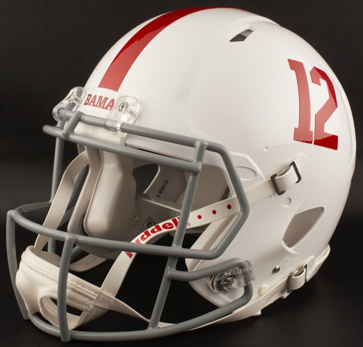alabama football 16 helmet Calvin Ridley Autographed Crimson Tide Mini Collectible helmets are for display only alabama football 16 helmet Rico