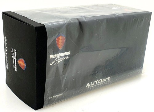 Autoart 1/18 Scale Diecast 79007 - Koenigsegg Agera - Red - Picture 8 of 8