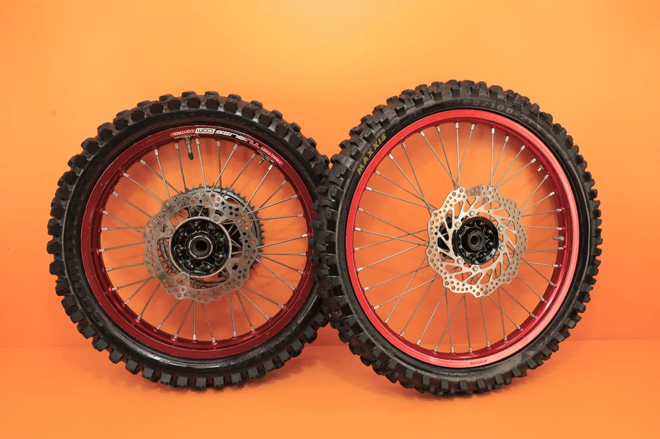 2010 04-13 CRF250R CRF250 RED Front Rear Wheel Set Hub Rims Spoke Tire Center - Imagem 2 de 4