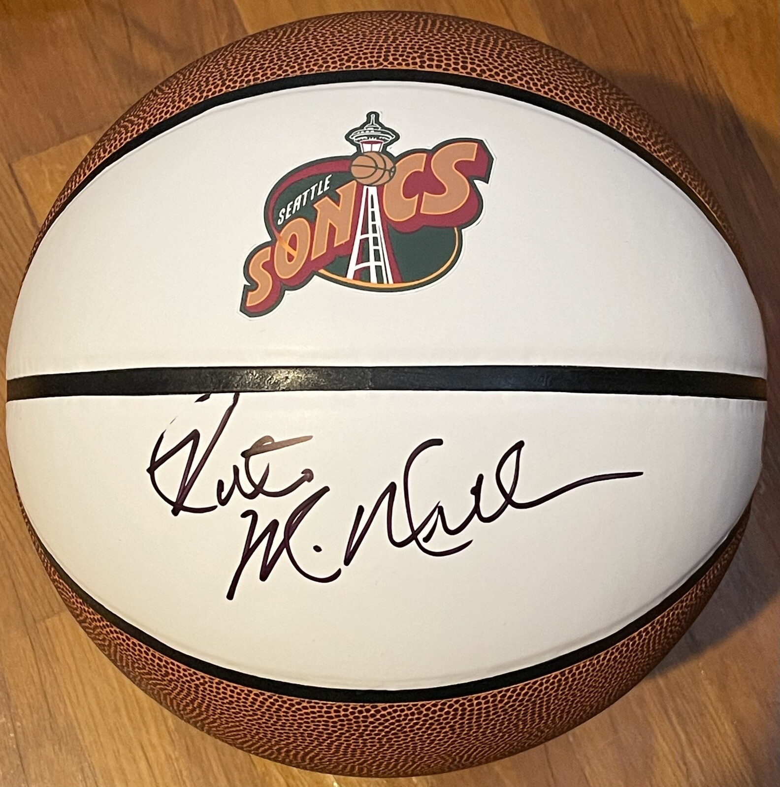Nate McMillan Autographed Signed Seattle Supersonics Logo Basketball Beckett 