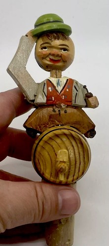 VTG Anri Hand Carved Wood Mechanical Bottle Stopper Figural Man Tips Hat - Picture 5 of 9