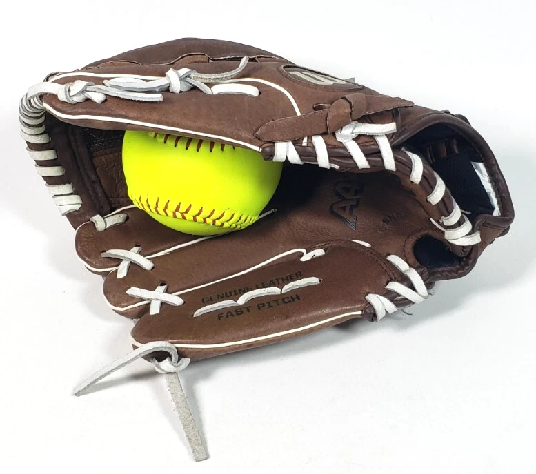 Guante de Softbol Lanzamiento Rápido Wilson A440 Cuero Marrón 11 1/2" A440 Izquierdo Monsta Web Foto 4 de 4