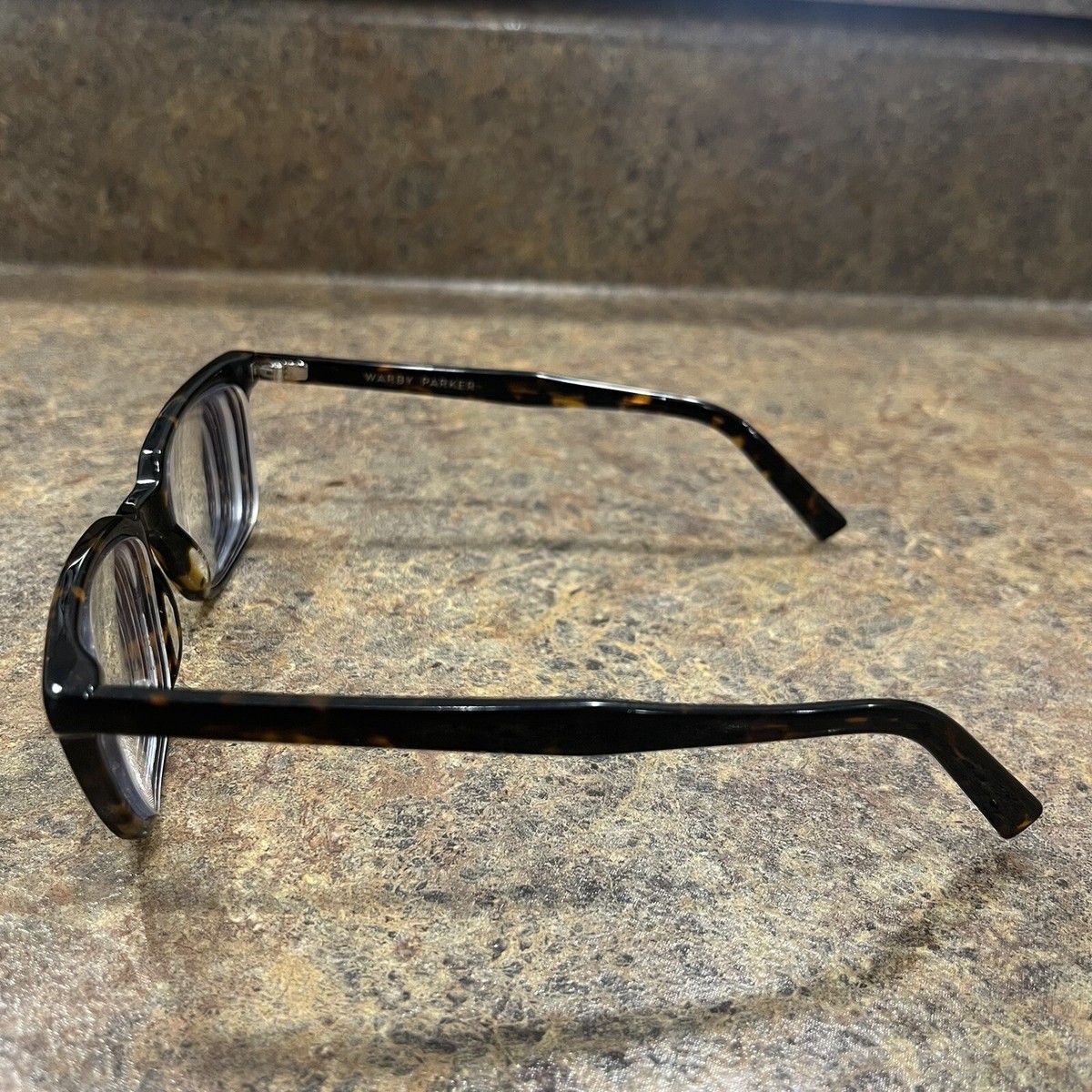 Wary Parker Wilder Tortoiseshell Square Frame Glasses with 2 cases Buy Warby Parker Wilder 200 Eyeglasses – Eyewear Collections main image 3
