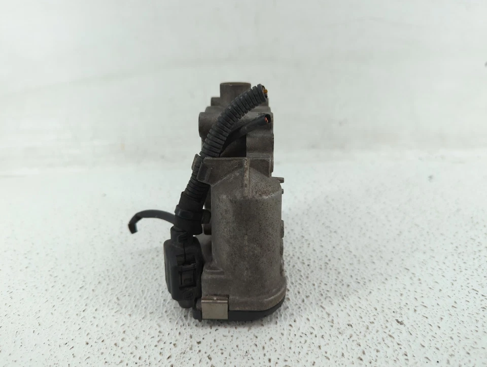 2012-2015 Mercedes-benz C250 Throttle Body EVNKC - Image 4 of 4