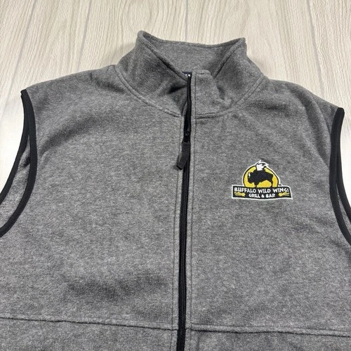 Buffalo Wild Wings Full Zip Fleece Vest Mens XL Gray Logo Port & Co Workwear EUC - product listing photo