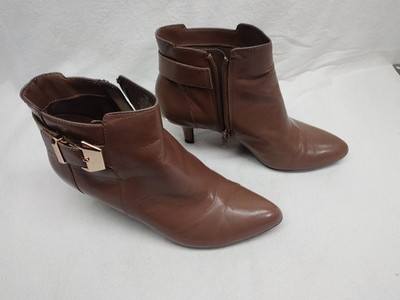Anne Klein Faeryn Womens 7M Bootie Beige Side Zip Pointed Toe Kitten Heel Boots