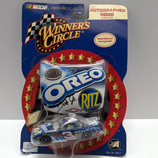 Winner's Circle 1:64 Dale Earnhardt Jr 3 Oreo Ritz Chevy Autographed Hood 2001