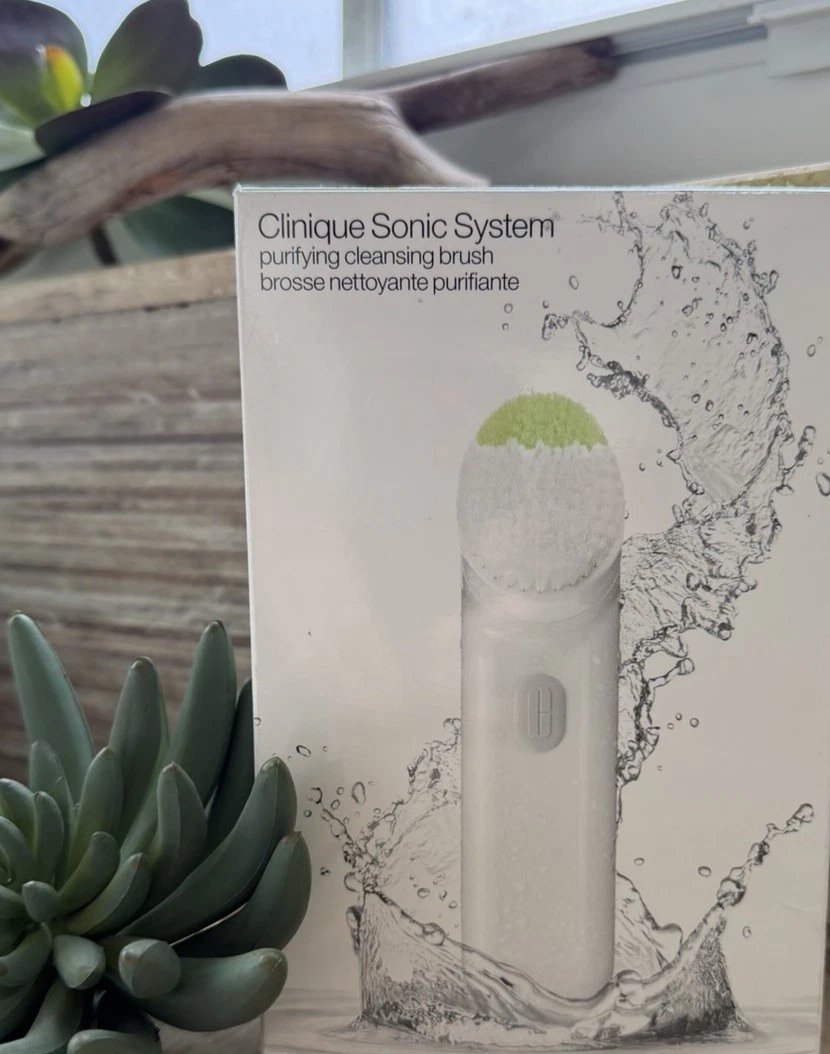 Clinique Electric Facial Brush Facial Cleansing Devices for sale