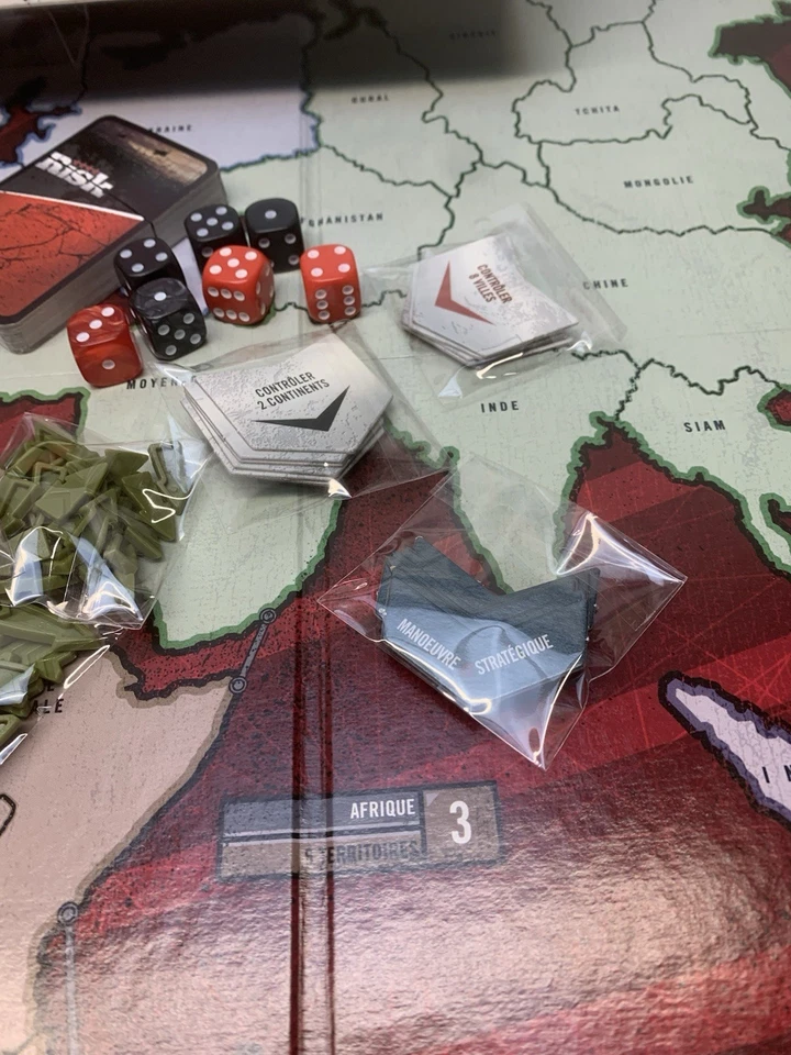 ♠️ Jeu de société - RISK - Des Année 2008 - PARKER - Parker - TBE ♠️ - Photo 4/4