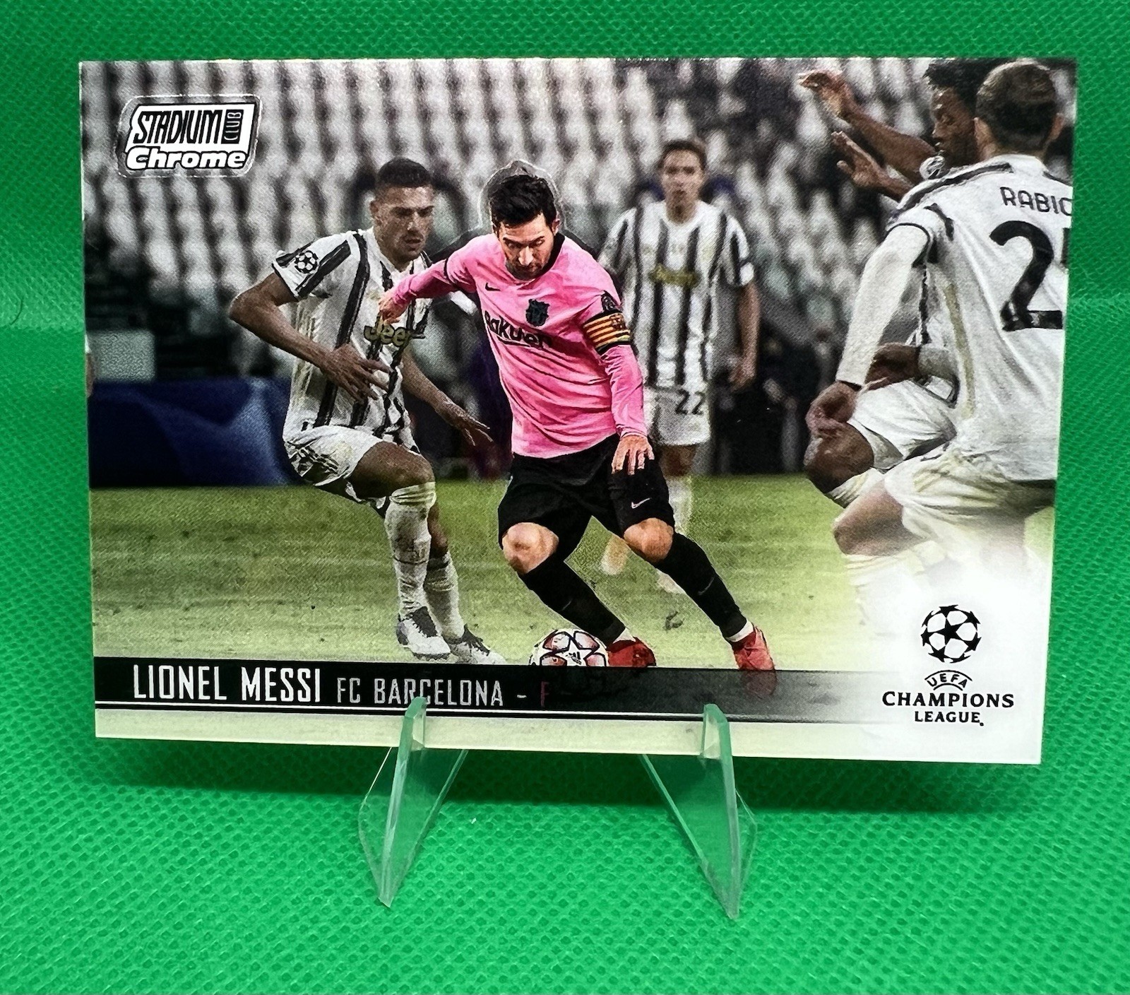 Lionel Messi 2020-21 Stadium Club Chrome UEFA #1 FC Barcelona