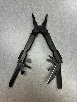 Gerber MP600 with case - Gerber Multitool