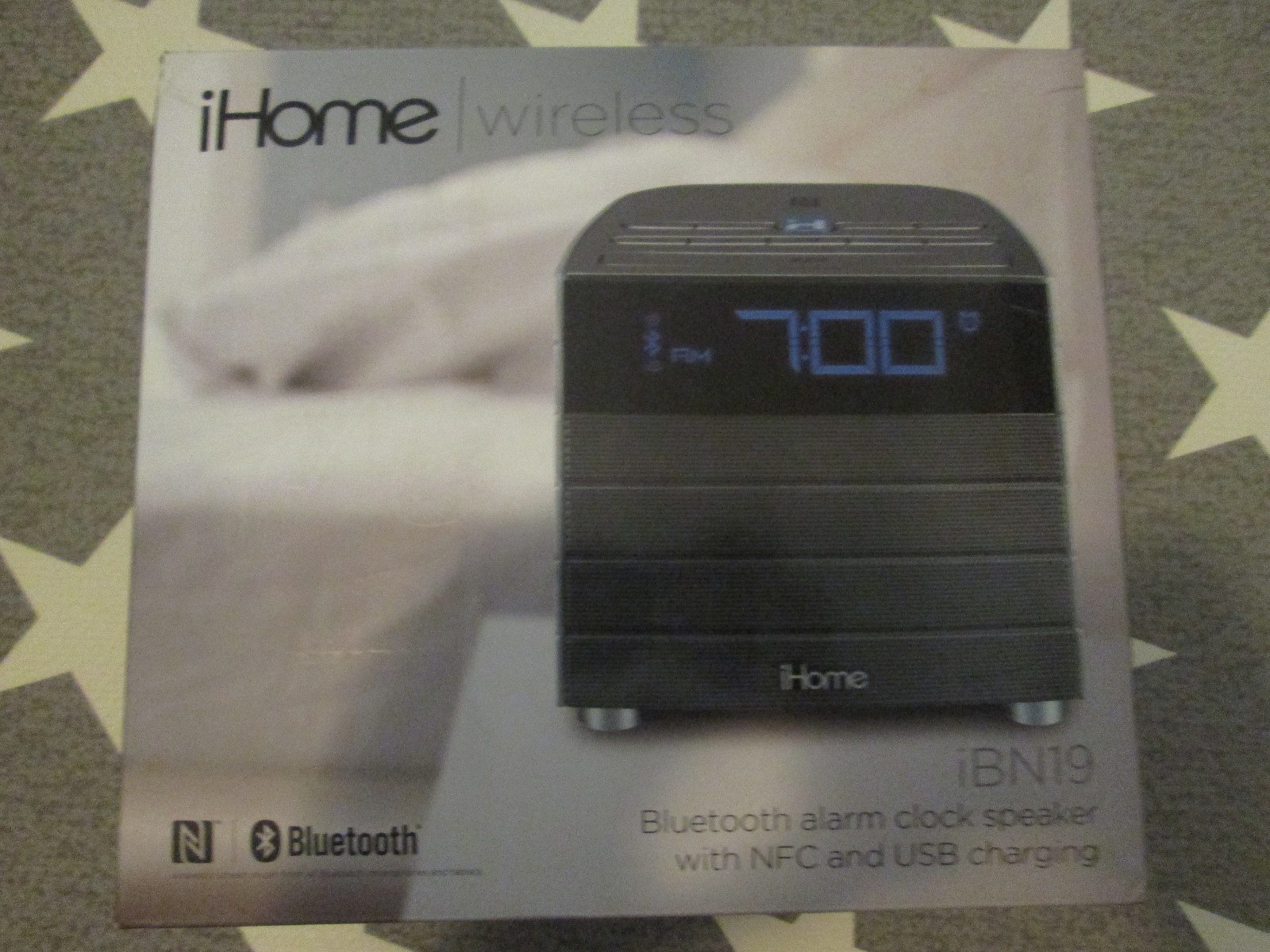 i Home Wireless Bluetooth Alarm Clock Speaker with NFC and USB Charging photo i Home Wireless Bluetooth Alarm Clock Speaker with NFC and USB Charging featured image