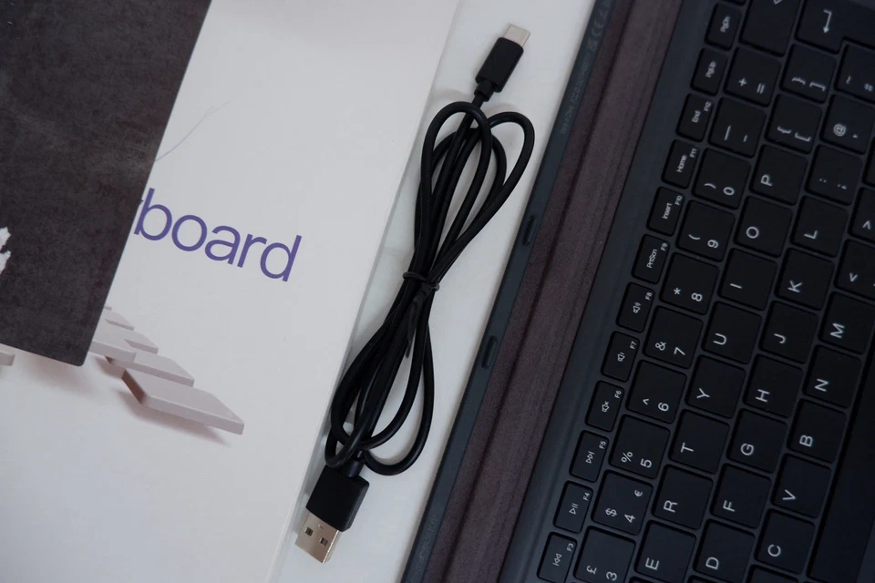 Inateck Surface Pro 8 Keyboard Compatible with Surface Pro 9/8/X, KB05111 - Image 3 of 4