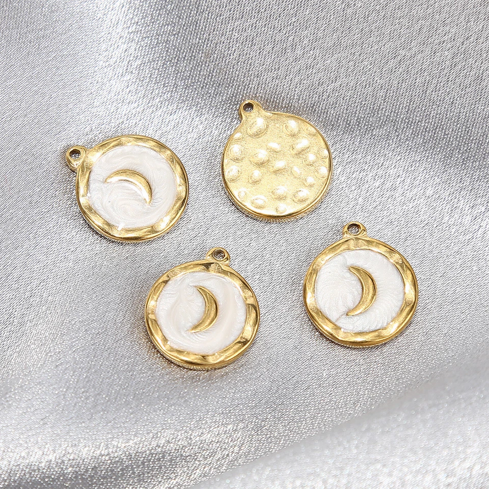 Colgantes redondos luna de acero inoxidable esmaltado tono dorado 18x15,5 mm 10 piezas Foto 4 de 4