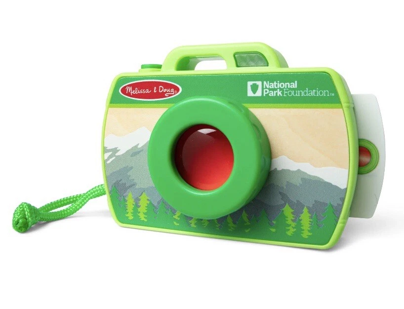 Juego de cámara de juguete de madera para vistas/sonidos del Parque Nacional de las Montañas Rocosas Melissa & Doug  Foto 3 de 3
