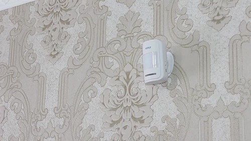 Wireless WIFI GSM Security Alarm System APP Control House Motion Detector Sensor - Video 1 of 1