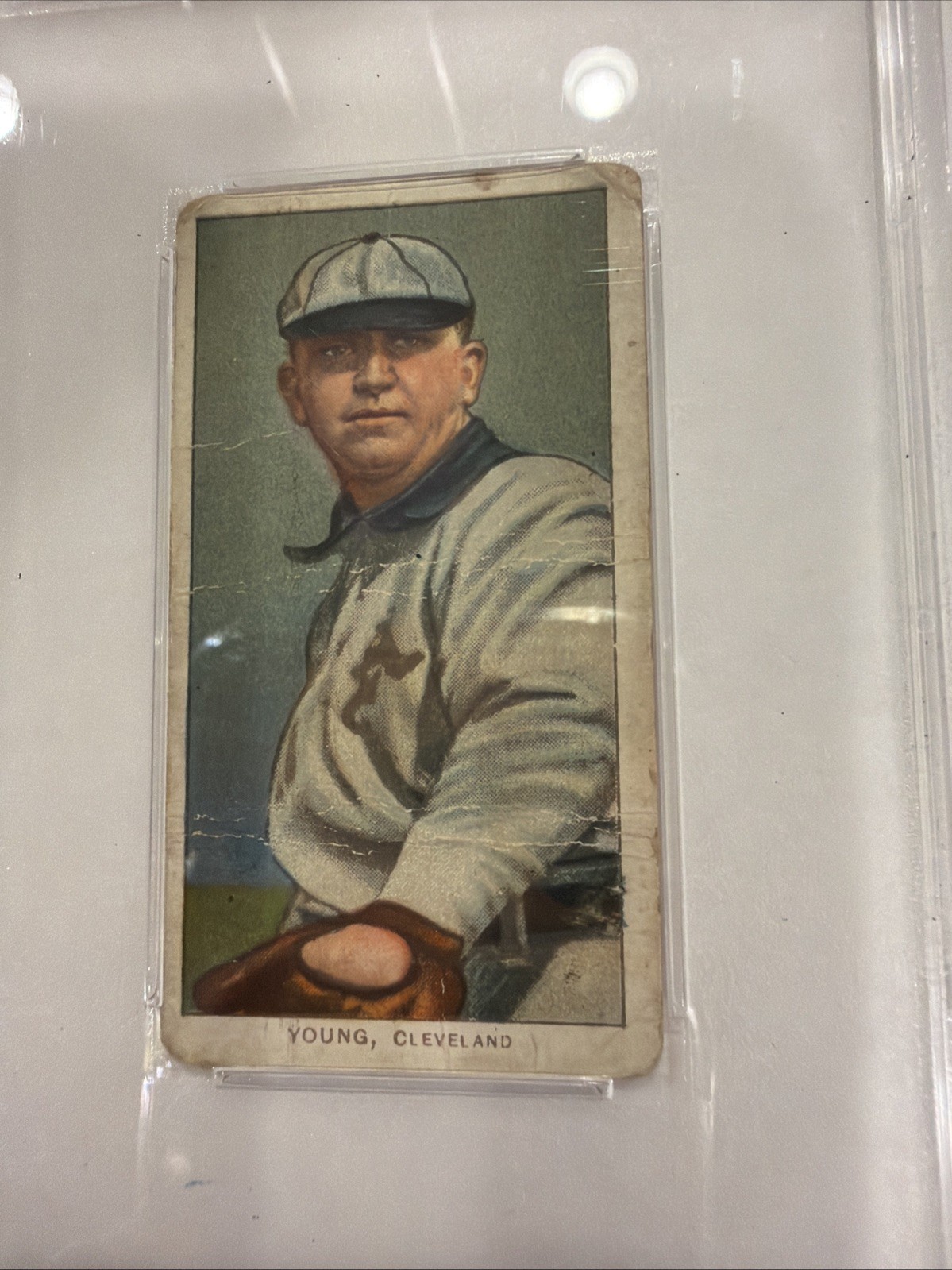 1910 T206 SWEET CAPORAL 350-460/42OP - CY YOUNG CLEV. GLOVE SH - PSA 1