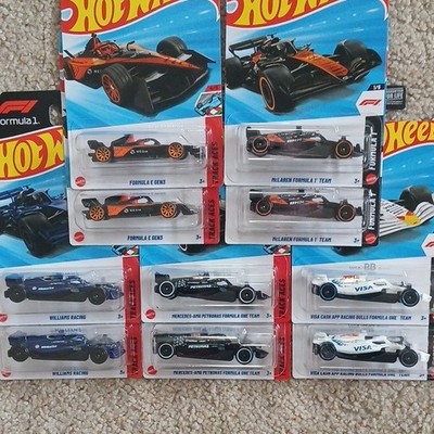Hot Wheels Formula 1 Mercedes-Benz Williams Racing McLaren and Red