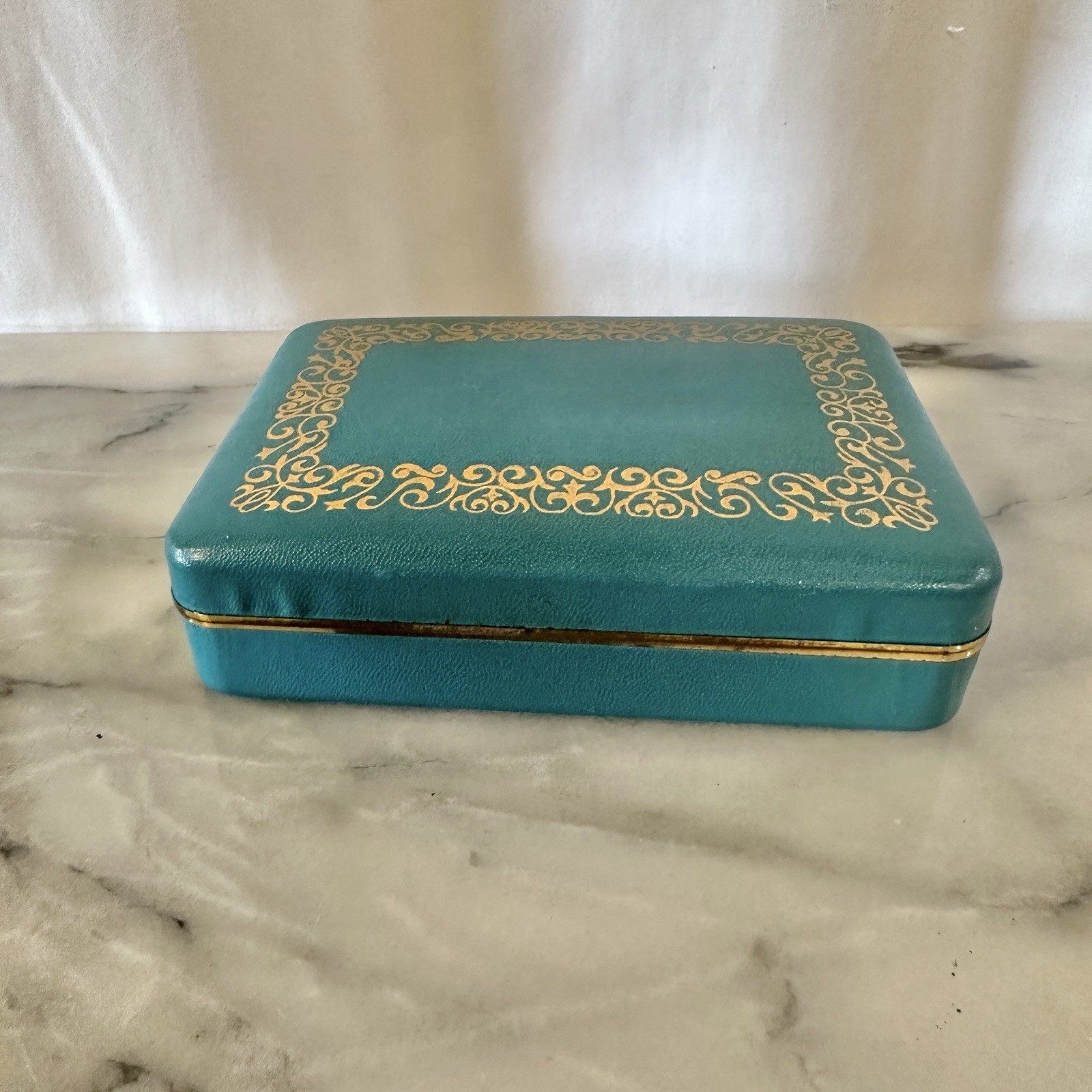 Vtg MCM Farrington Genuine Texol Green Jewelry Box Green Velvet Silk Interior