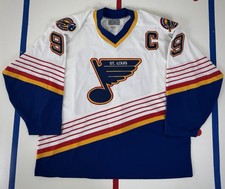 Wayne Gretzky Rookie Cards Checklist and Hockey Memorabilia Guide 82