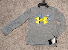 NWT Under Armour Boys Sz 4 Long Sleeve Athletic Shirt