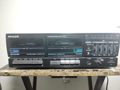 Philco PH1202 Black Integrated Compact Stereo System Record Player Turntable