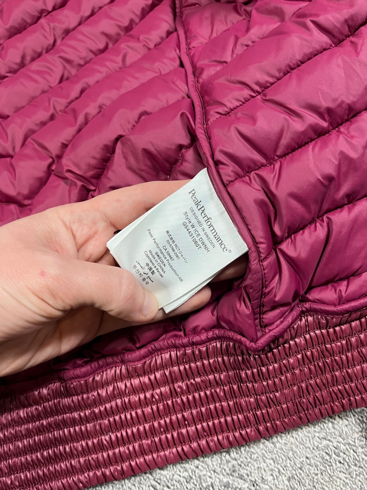 Peak Performance Ice Down Hood Jacket Womens Burg… - image 23