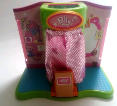 Polly Pocket 2004 Magnetic Quick Click Boutique Fashion Show Runway A24