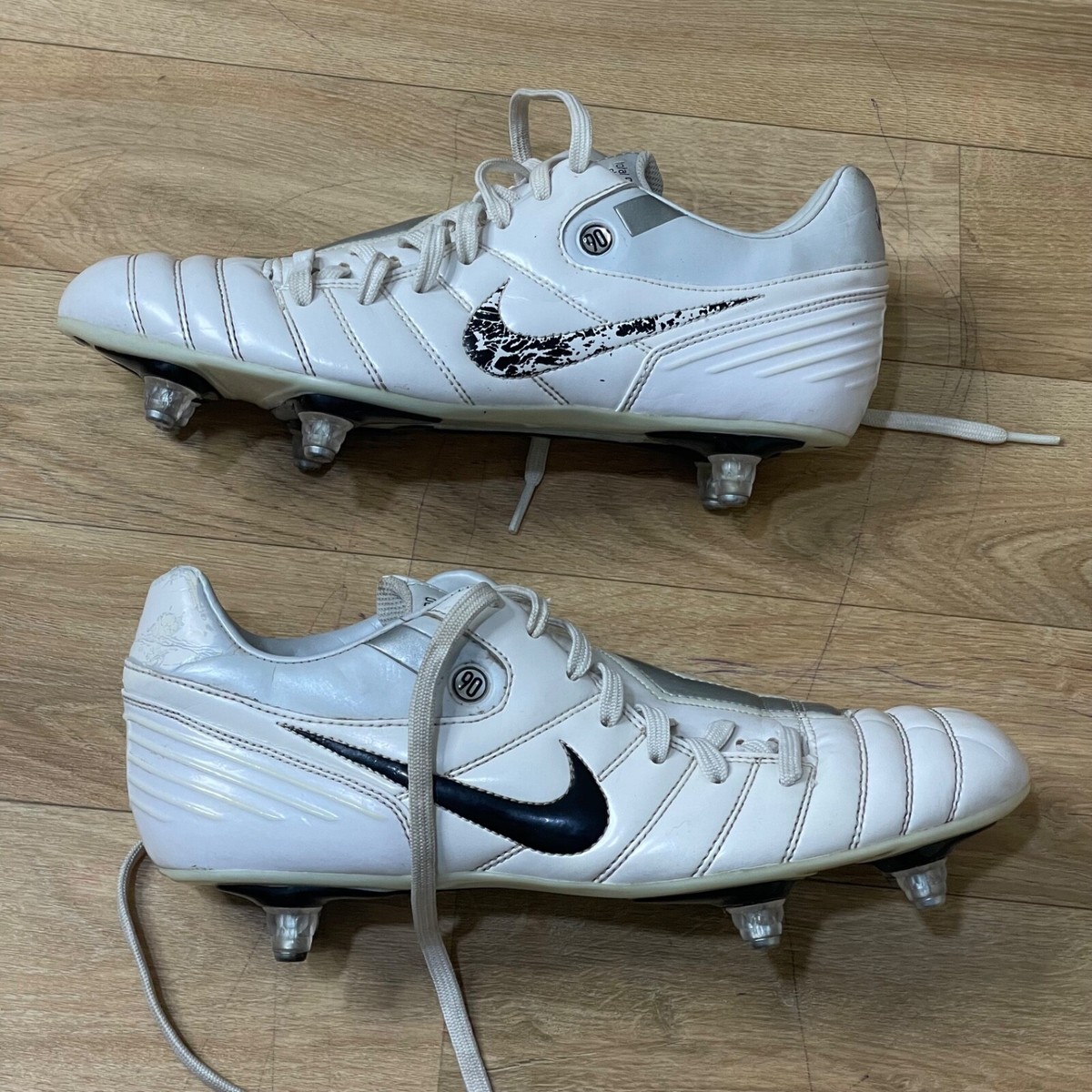 vintage Nike Total 90 shift Soccer Cleats Rare 2006 football boots
