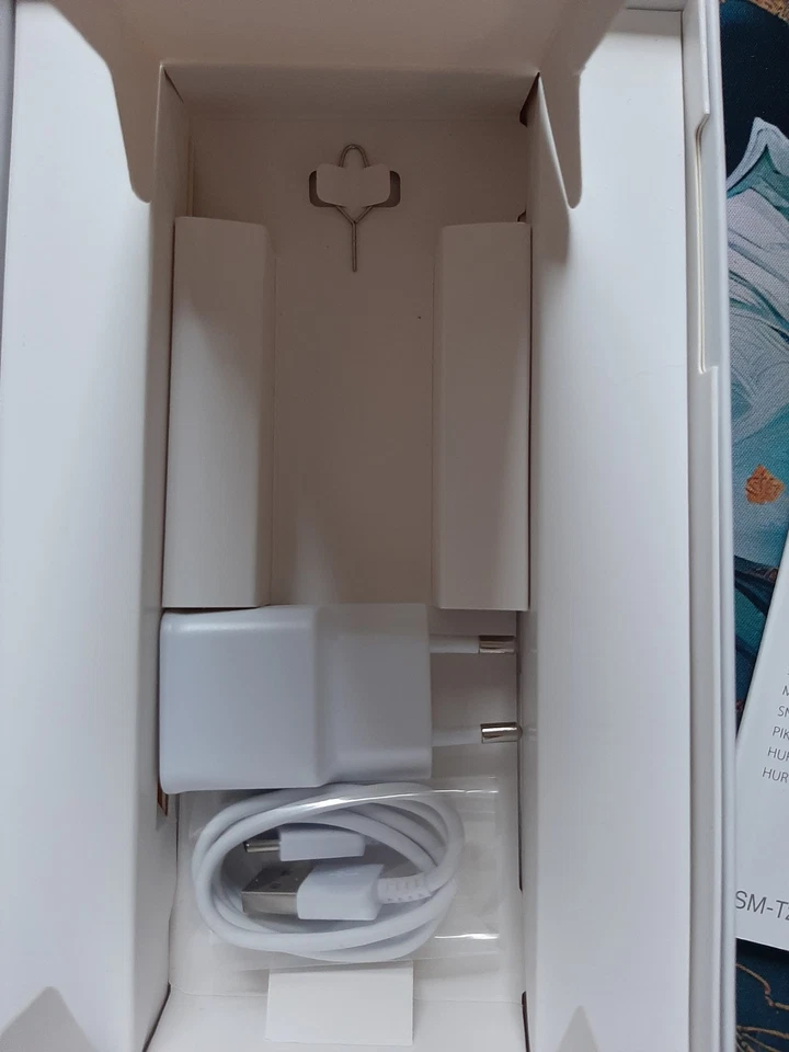 Galaxy Tab A7 Lite Gray, 32 GB, SM-T220 - sehr guter Zustand inkl. OVP - Bild 2 von 4