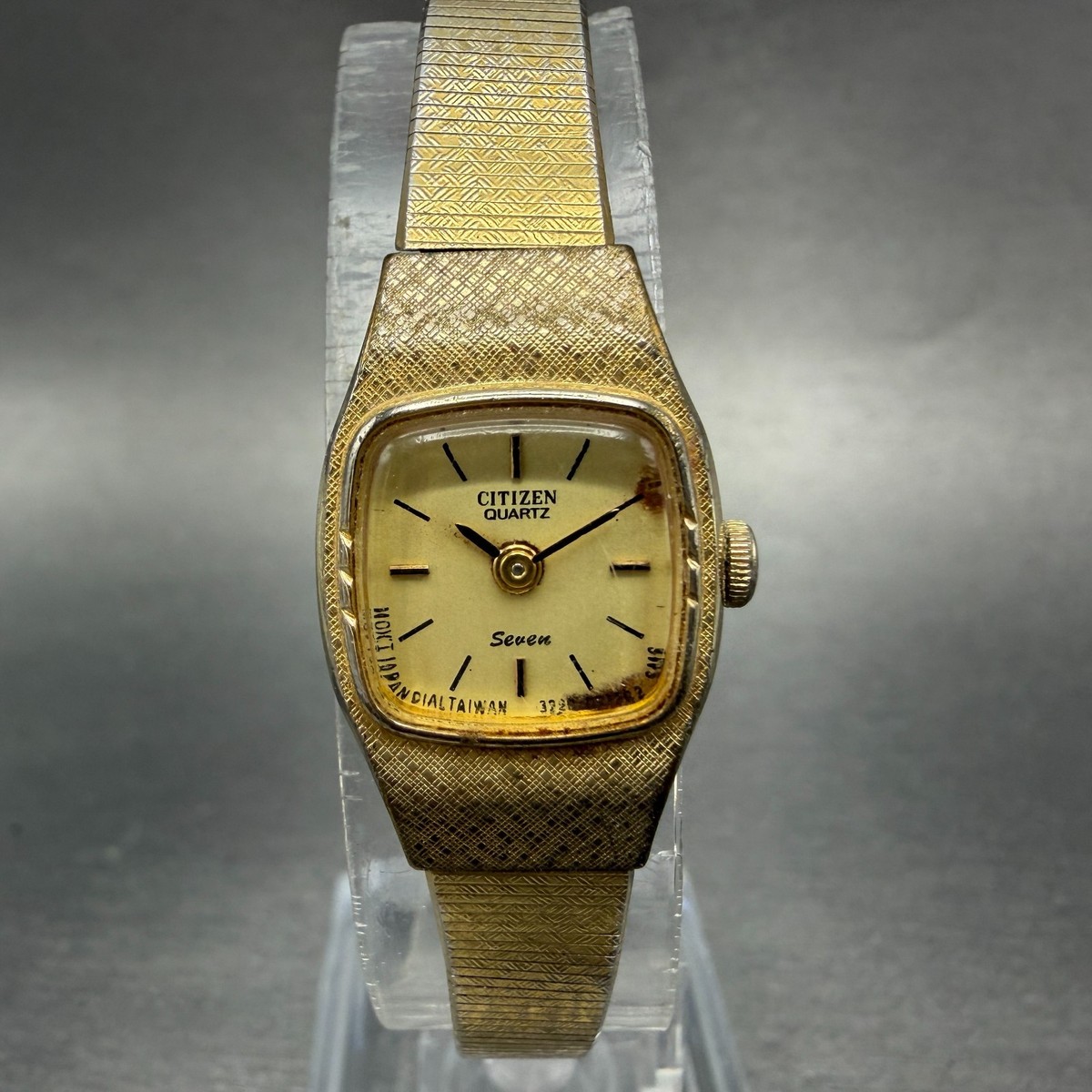 Citizen Seven Watch Women 16mm Champagne Dial Gold Tone 3220