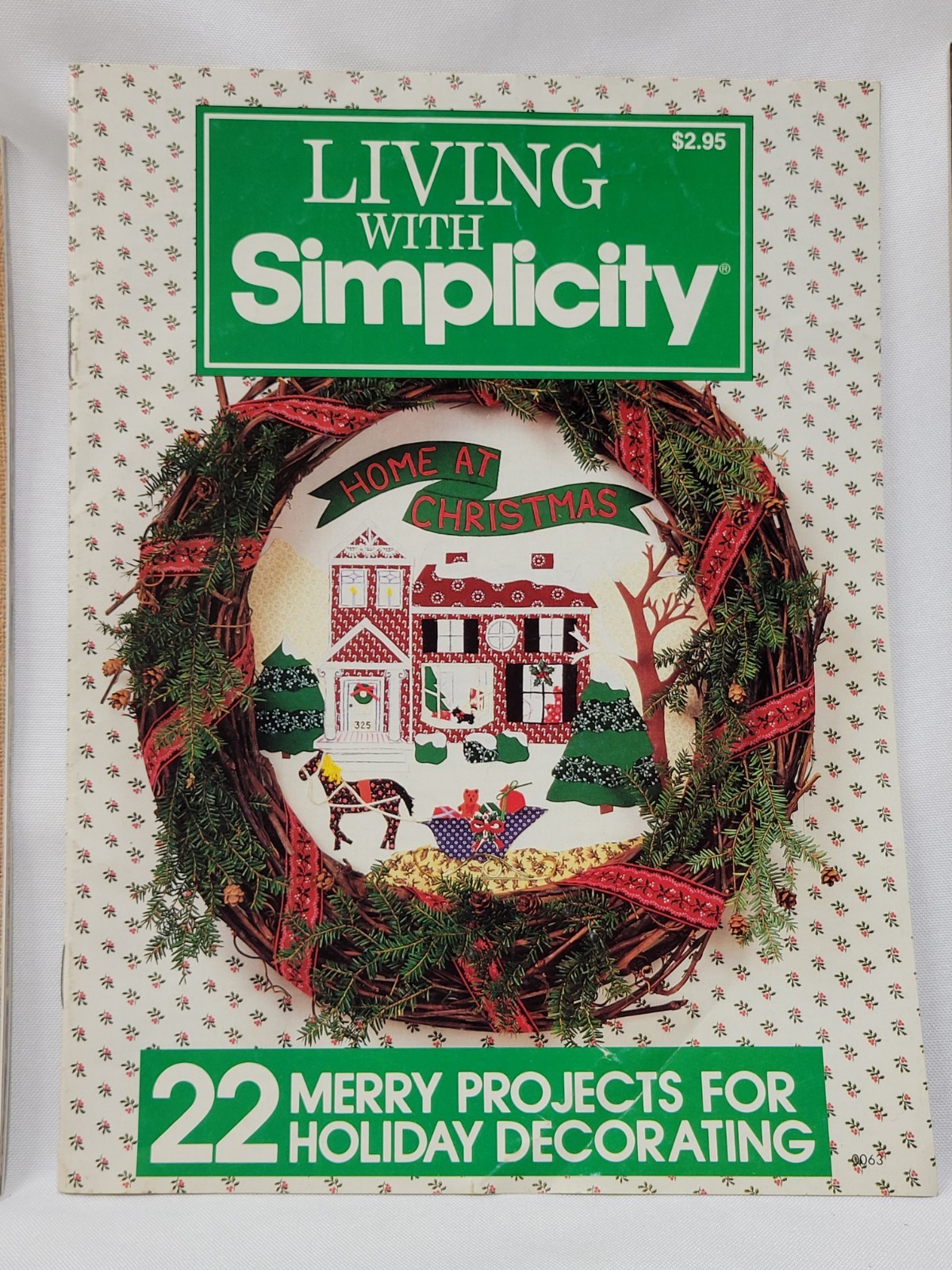 Lot Of 16 Crafting Patterns Projects Booklets Quilted Applique Hoops Sewing Vtg 