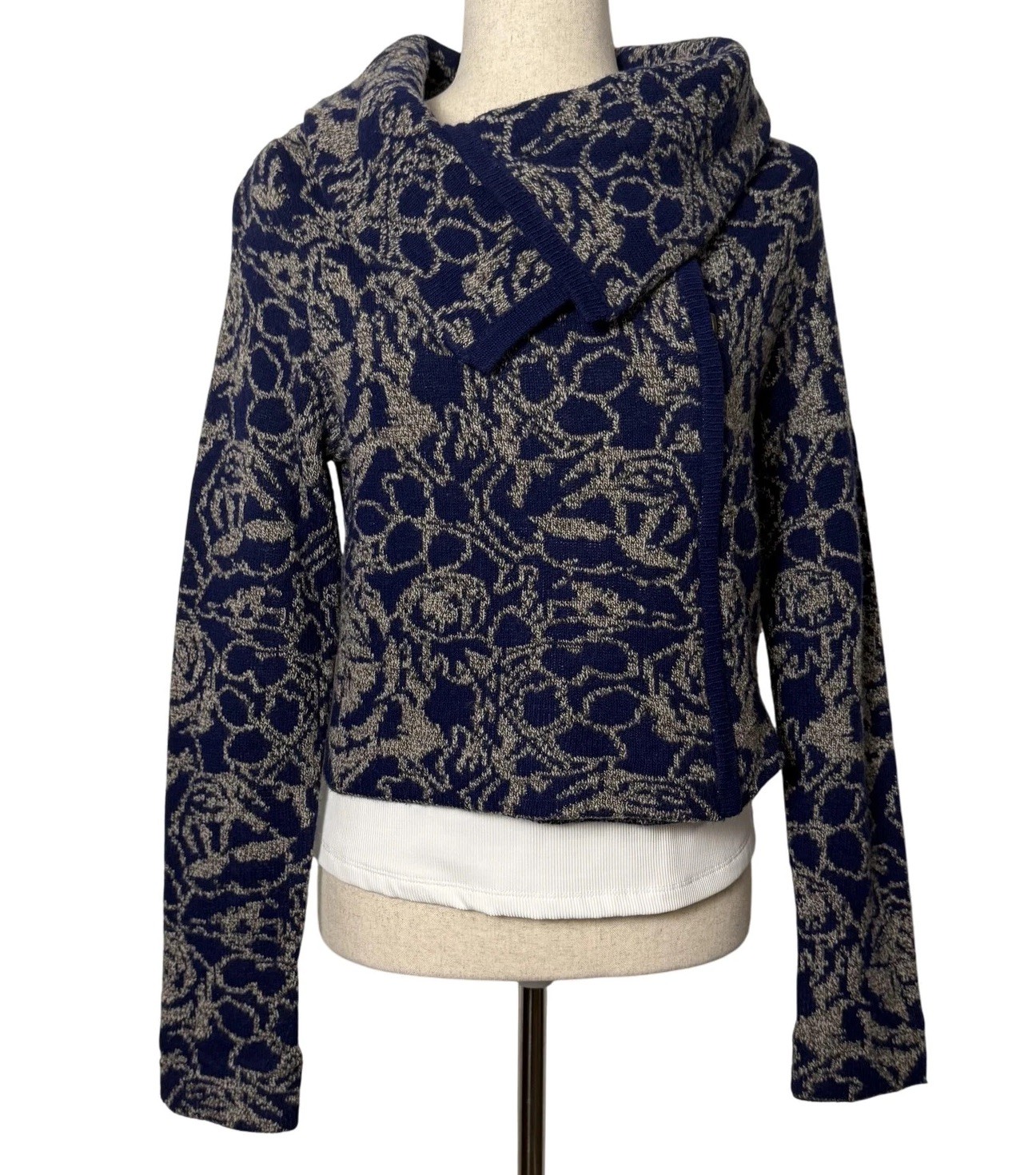 Anthropologie Sleeping On Snow Wool Blend Sweater Jacket Womens Medium Blue AOP