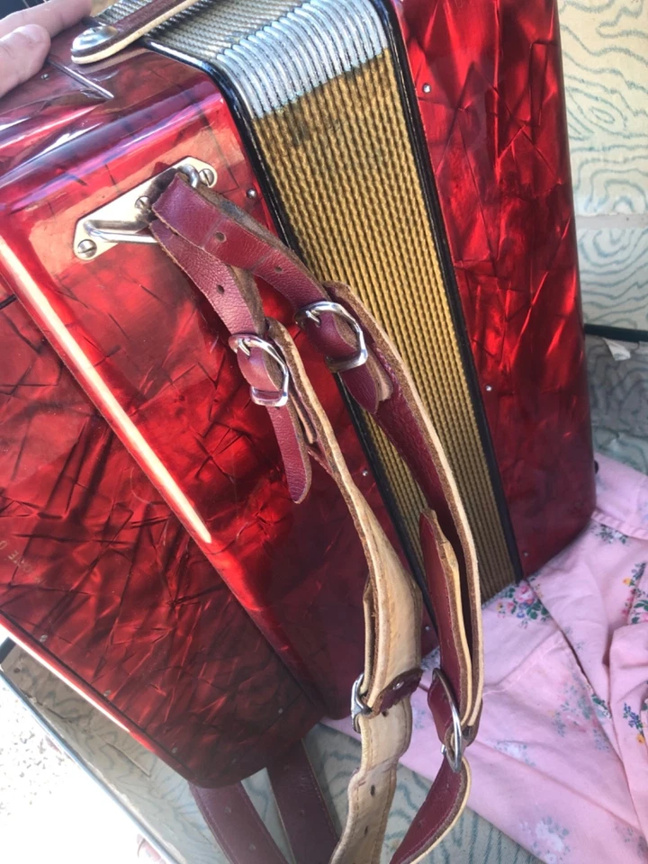 accordéon hohner - Photo 2/2